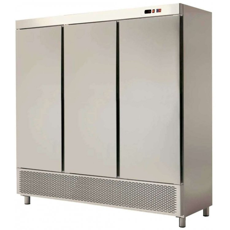 Armario Snack Refrigerado 3 Puertas Fondo 726 de 2083 x726 x2067h mm CORDOBA ARCH-1803