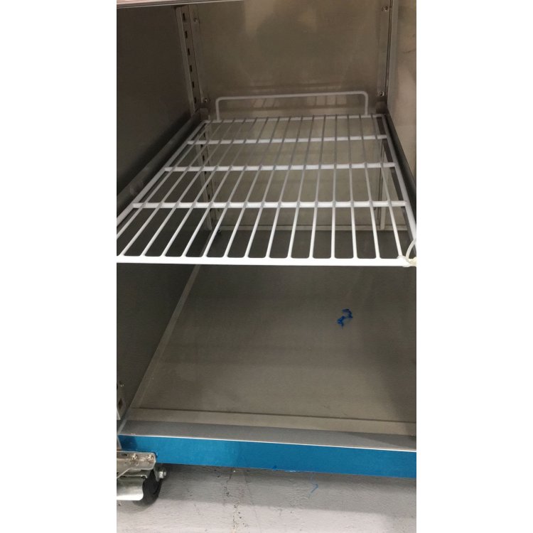 Estante Adicional 405X630 mm para mesas Pekín PZ ESTPZ Estante Adicional 405X630 mm para mesas Pekín PZ ESTPZ